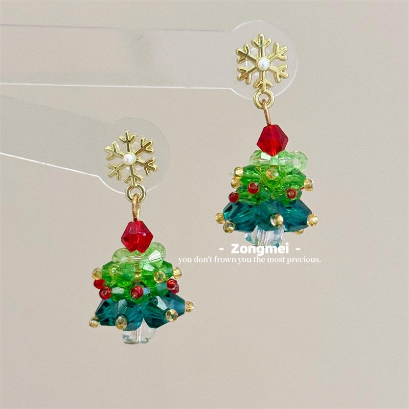 3D Christmas Tree Earrings with Red Bow - Heavy Beaded Crystal Ear Clips, Hand-Woven Holiday Accessories