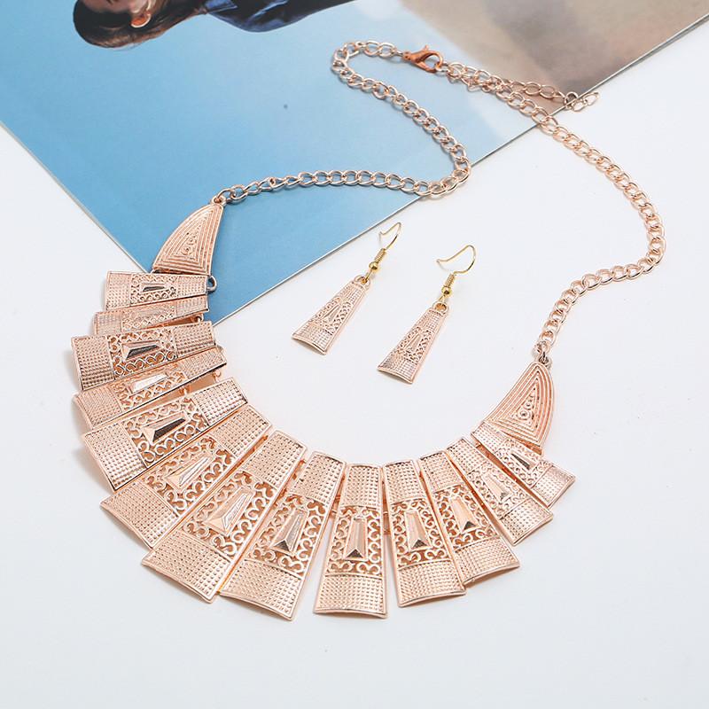Vintage Artistic Alloy Necklace And Earring Set Casual Wear Accessories Clothing
