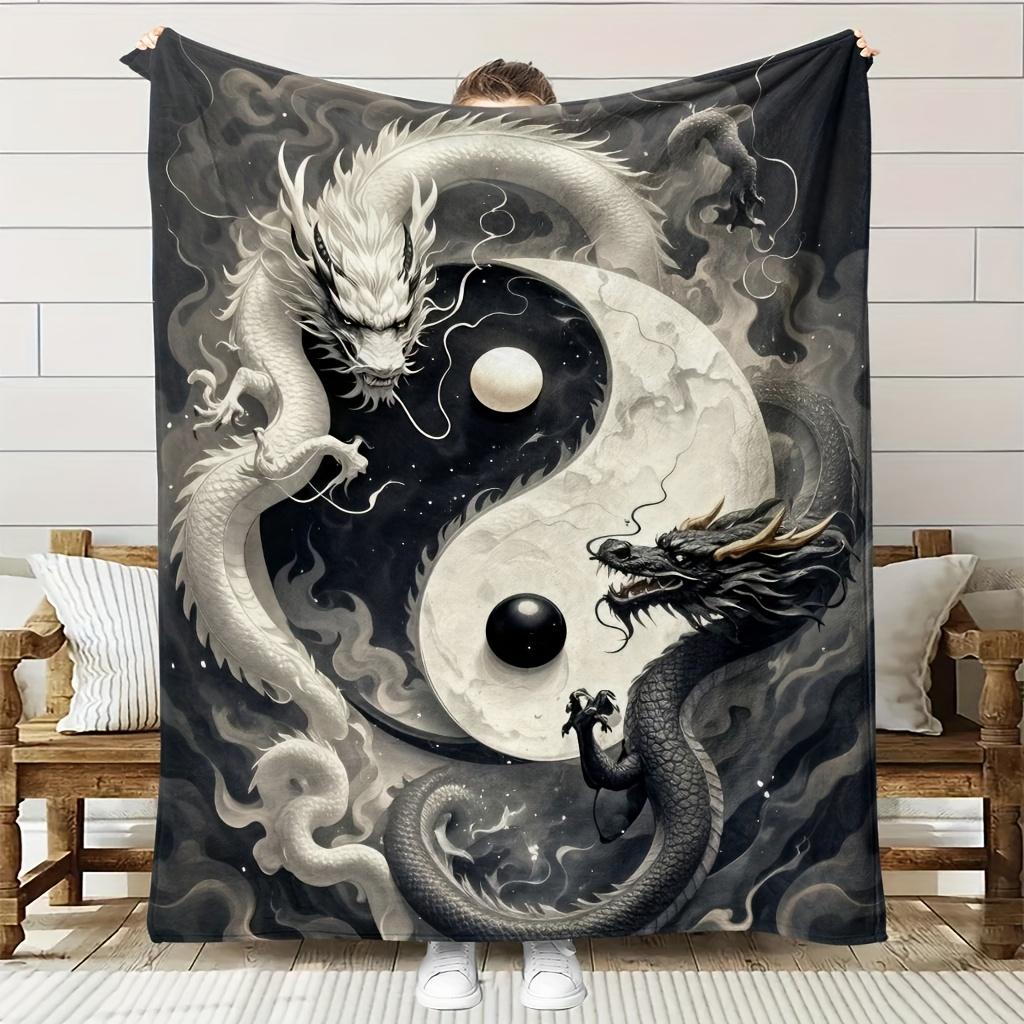 1pc Black and White Dragon Yin Yang Floral Print Flannel Throw Blanket - Soft High-Definition Digital Print, All-Season Comfort
