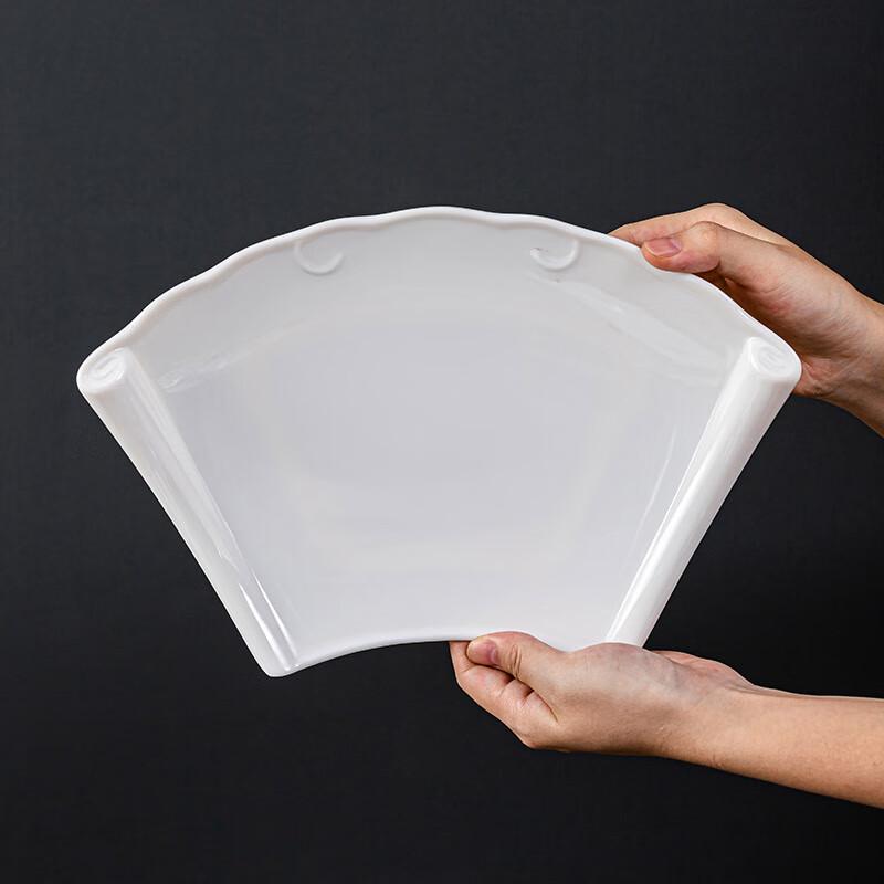 Fan-Shaped Melamine Serving Plate