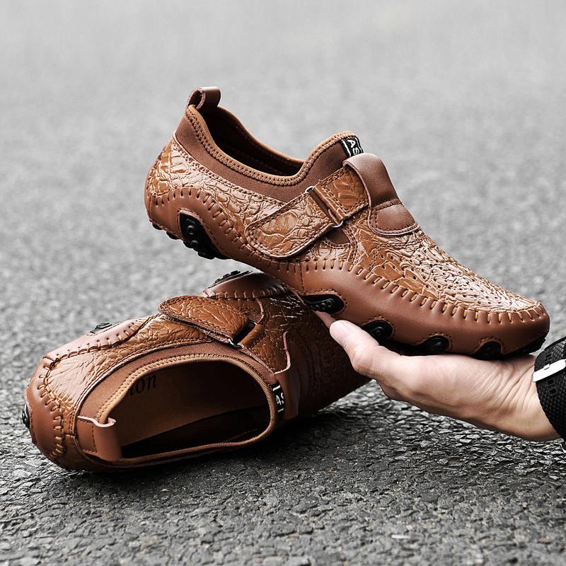 

Модные мужские туфли без застежек в британском стиле Мужская повседневная обувь дышащая натуральная кожа Мужская обувь дырка Уличная обувь Zapatos Hombre 12 коричневый