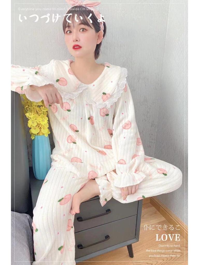 Damen Flanell Pyjama Set, verdickt: Gemütlicher Korallenfleece Langarm Hausmantel für Herbst und Winter.