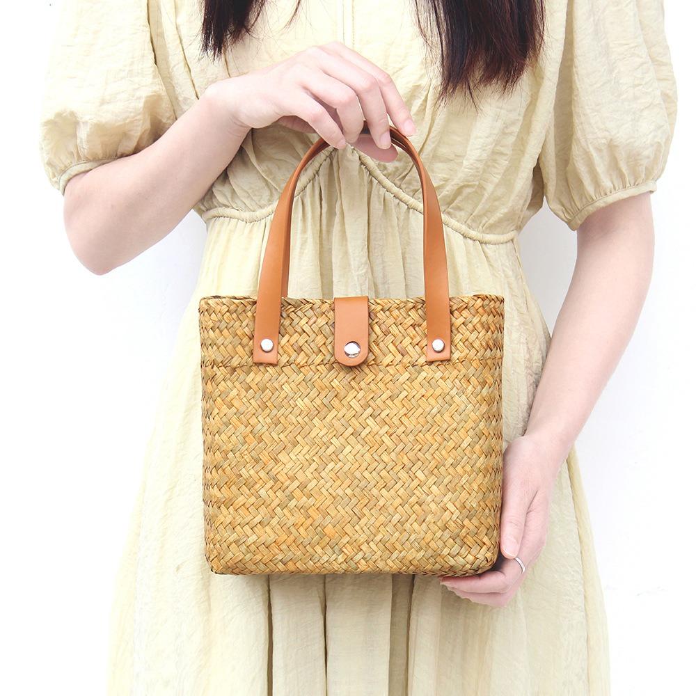 New Vintage Straw Woven Handbag Hand-held Countryside Handmade Woven Bag Casual Travel Straw Bag Mini Straw Bag