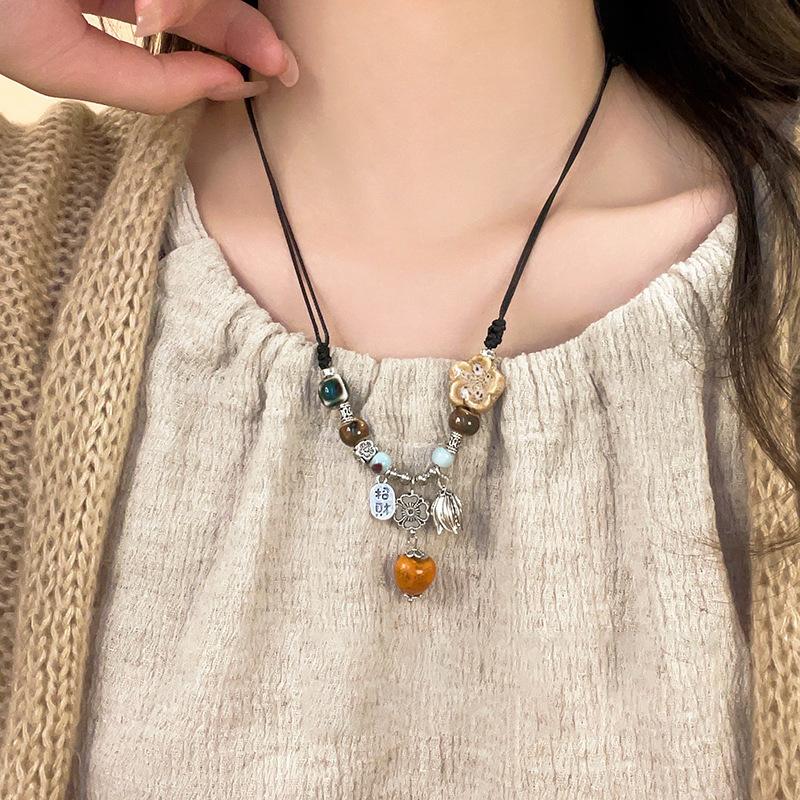 2025 New Antique Ceramic Beaded Necklace Women's New Chinese Retro Woven Neck Chain National Style Hanfu Collarbone Chain