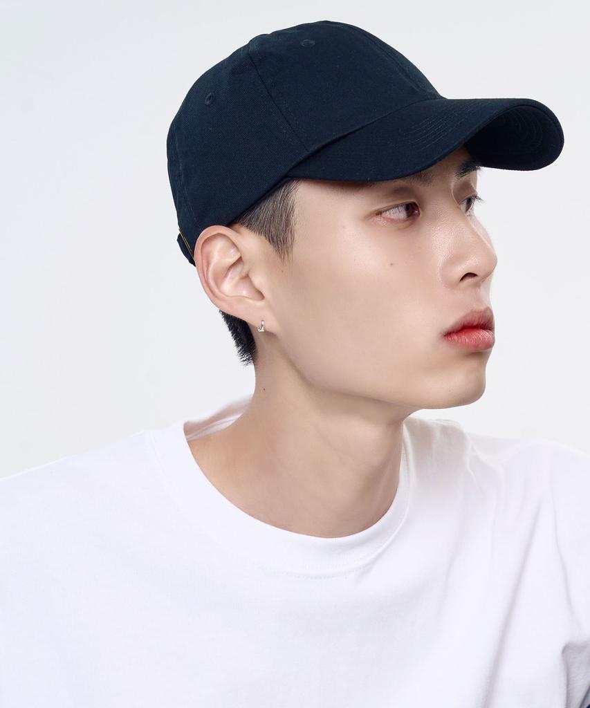 Yunaitideuaeseul Plain Low Cotton Ball Cap_Black