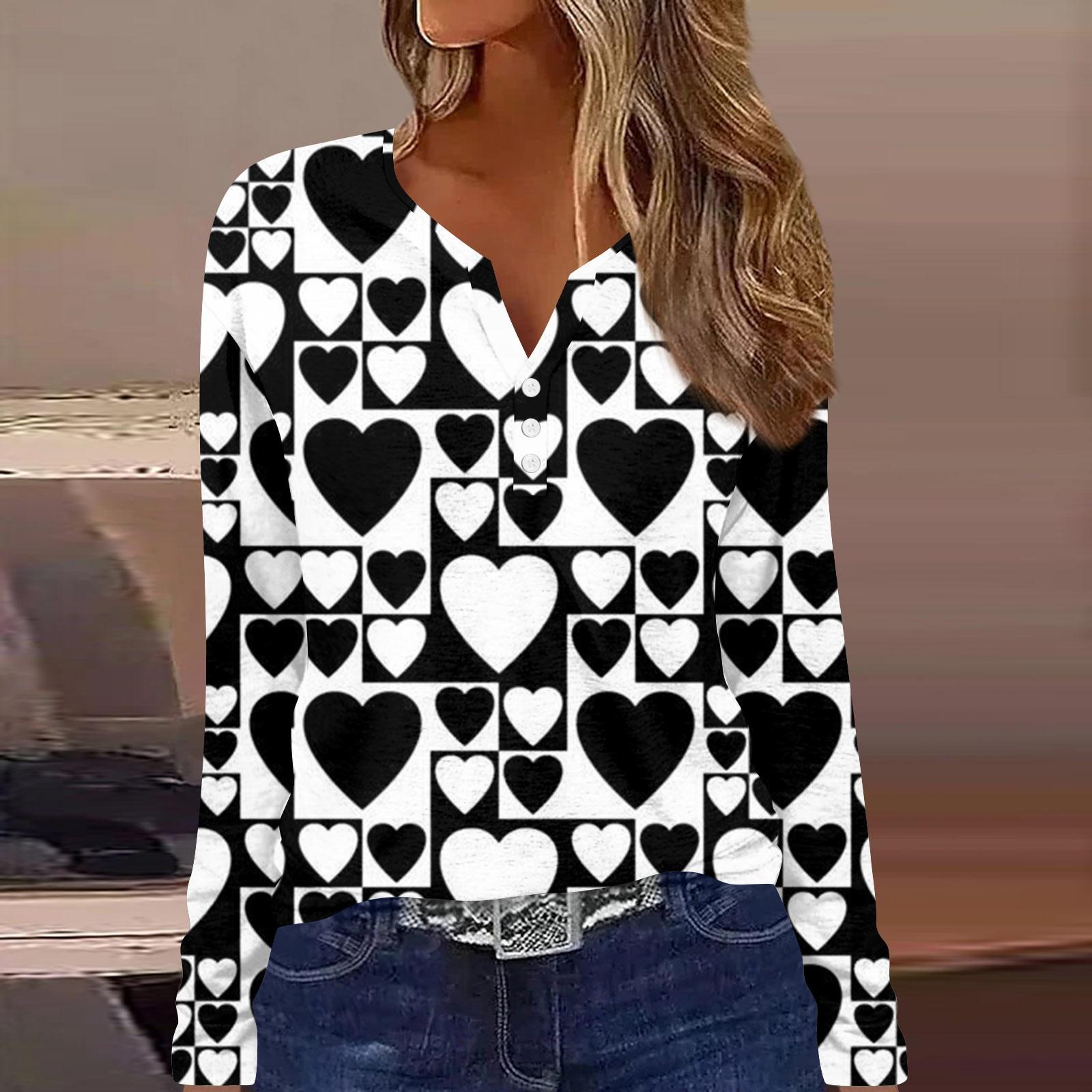 

Жен. Футболка Футболка Пуговицы Длинный рукав Сердце С принтом Повседневные Выходные Мода Классический V-образный вырез Обычный Верх L чёрный