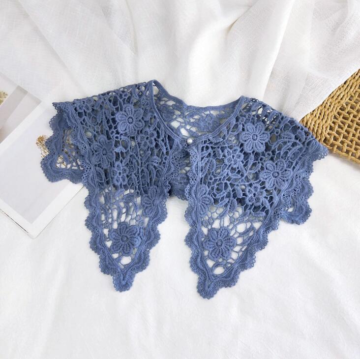 Vintage Shawl O-Neck Doll Fake Collar Shirt Women Hollow Crochet Lace False Collar Detachable Woman Half Shirt Faux  Col
