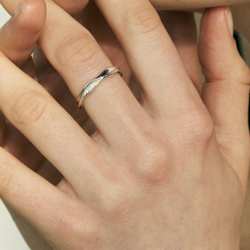 FEYSE Ripple Layered R _ Cubic