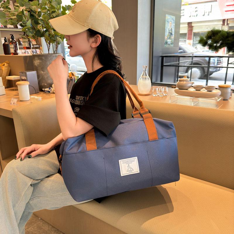 Lightweight contrasting strap shoe compartment model short-distance outinghandbag dry and wet separation casual fitness bag can be set with a pull rod