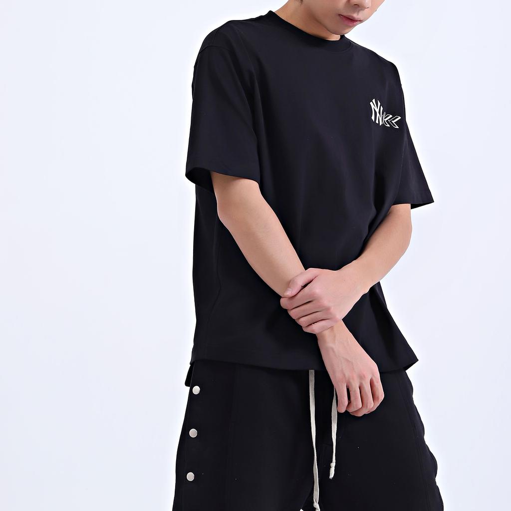 New MLB New York Yankees T Shirt Unisex Black 31TSS3131-50L