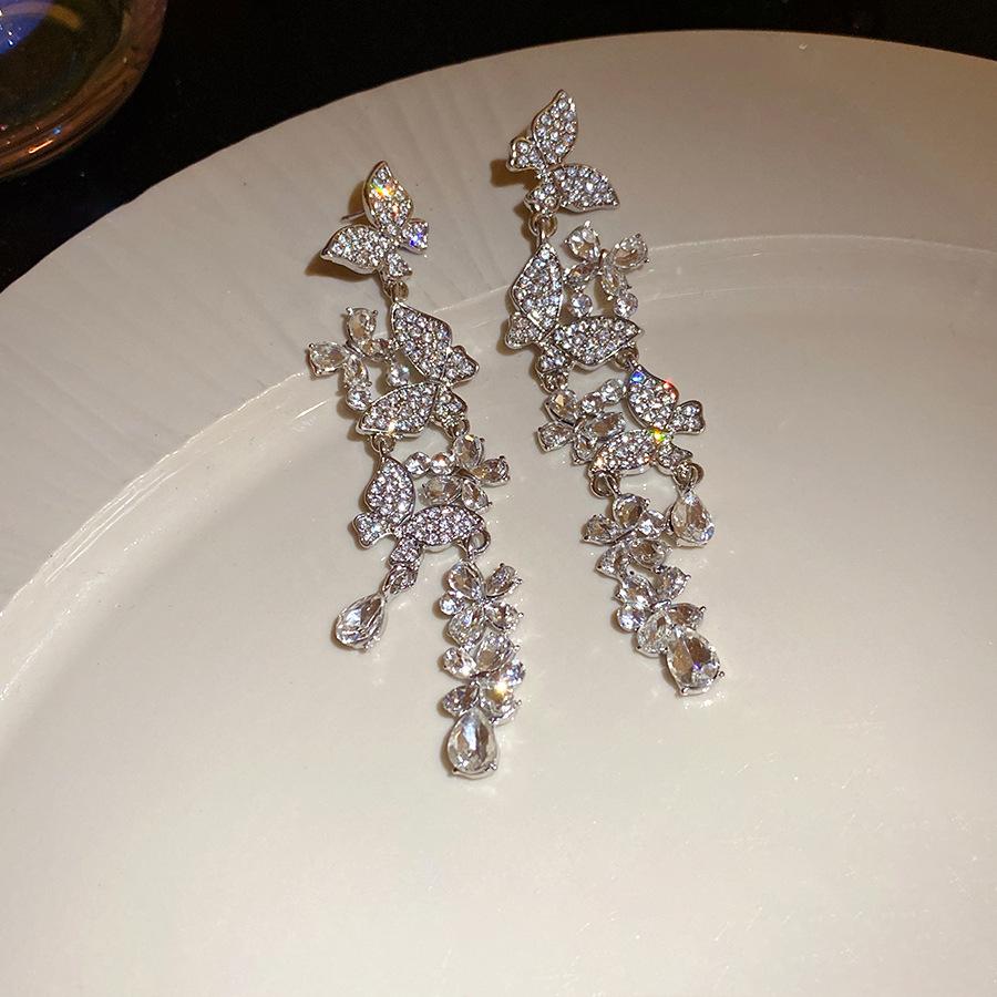 

Silver Needle Diamond Butterfly Tassel Earrings Step into ins Fashion Temperament Earrings Light Luxury Premium Earrings Women