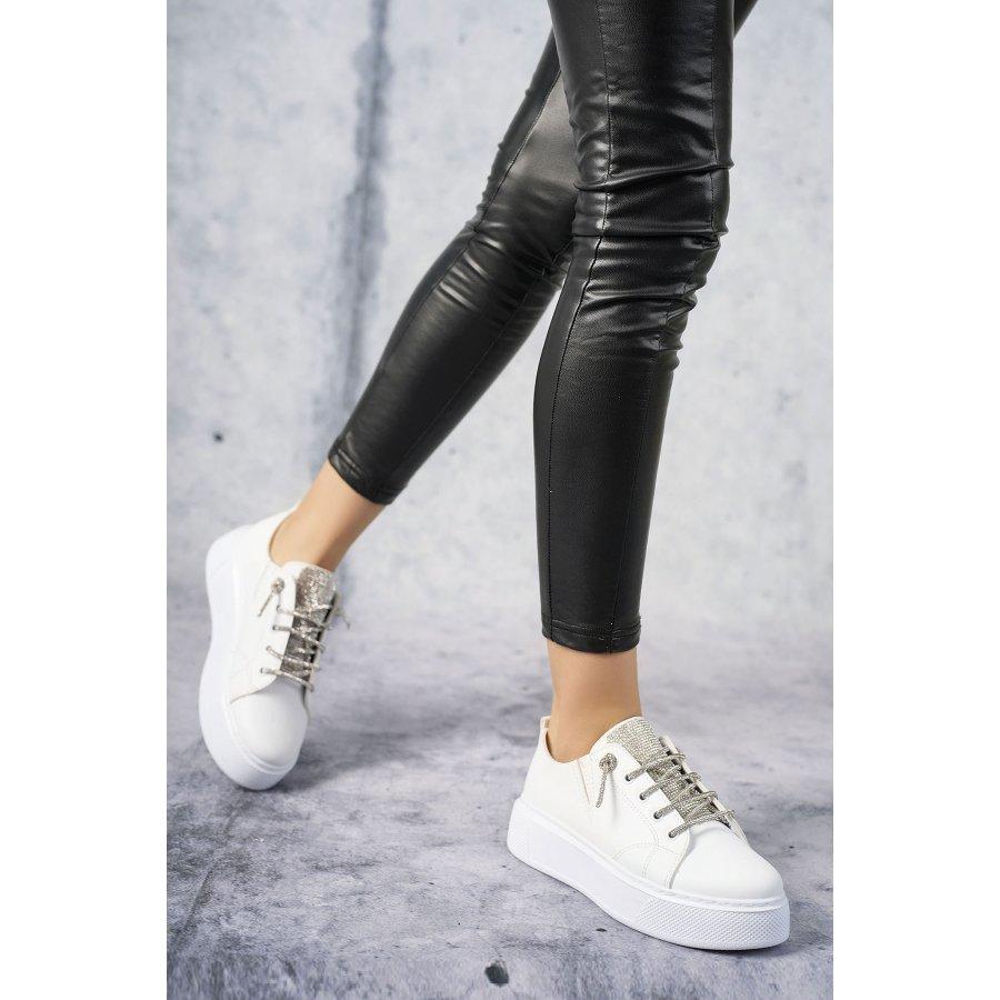 

Женские повседневные кроссовки на толстой подошве 36 телесный