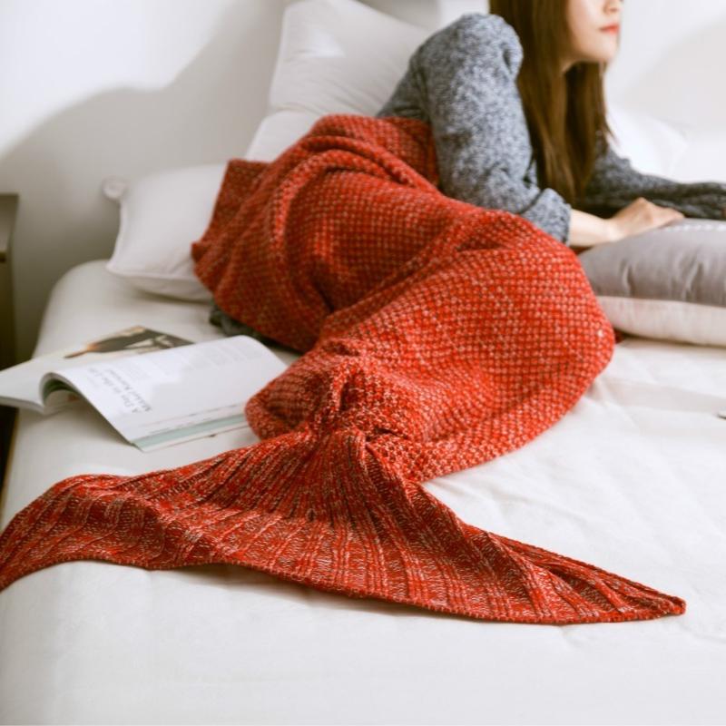 Elegante minimalistische Meerjungfrauschwanz-Decke Weiche gestrickte Fantasie-Kuscheldecke für Sofa, Bett oder als Geschenk Märchenhaft inspirierte gemütliche Wohnkultur