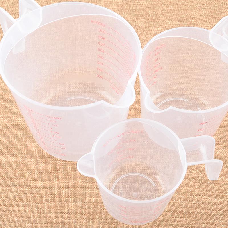 Baking Tools: High-Quality Plastic Measuring Cup (250/500/1000ml) with Scale
