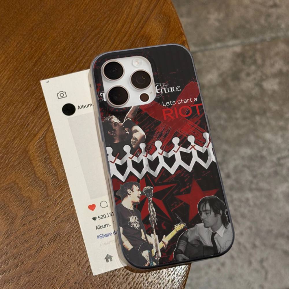 

Classic Vintage Three Days Grace Band For IPhone 17 16 15 11 12 13 14 Pro Max Plus Pro Corrugated Translucent Back Phone Cover iPhone 16 pro
