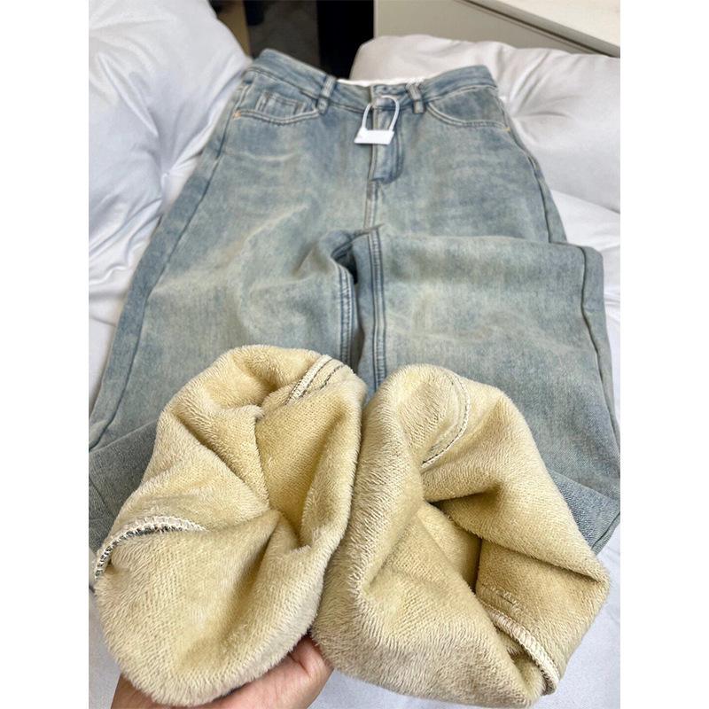 2024 Women's Plus Size High-Waist Fleece-Lined Flare Jeans: Winter Style