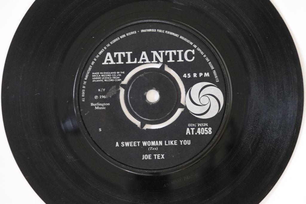 7inch Record JOE TEX - A Sweet Woman Like You / Close The  AT4058 Atlantic 1965 UK Soul/Funk Used