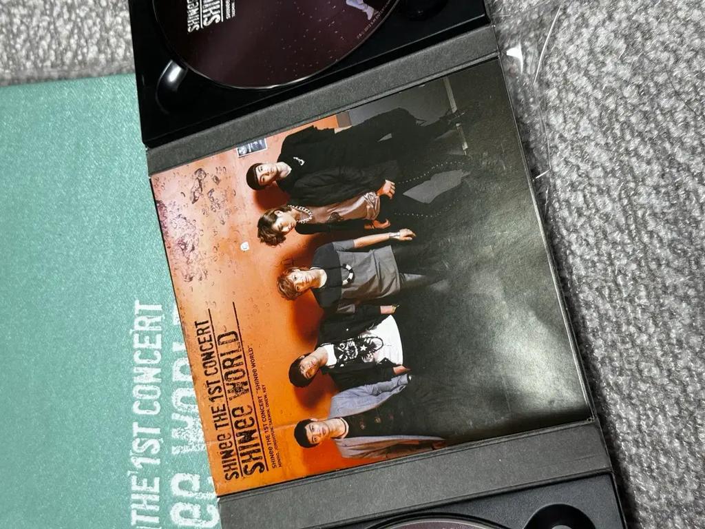 SHINEE Tokkon Live-Album Dev DVD Fotobuch Erste Con Gebraucht