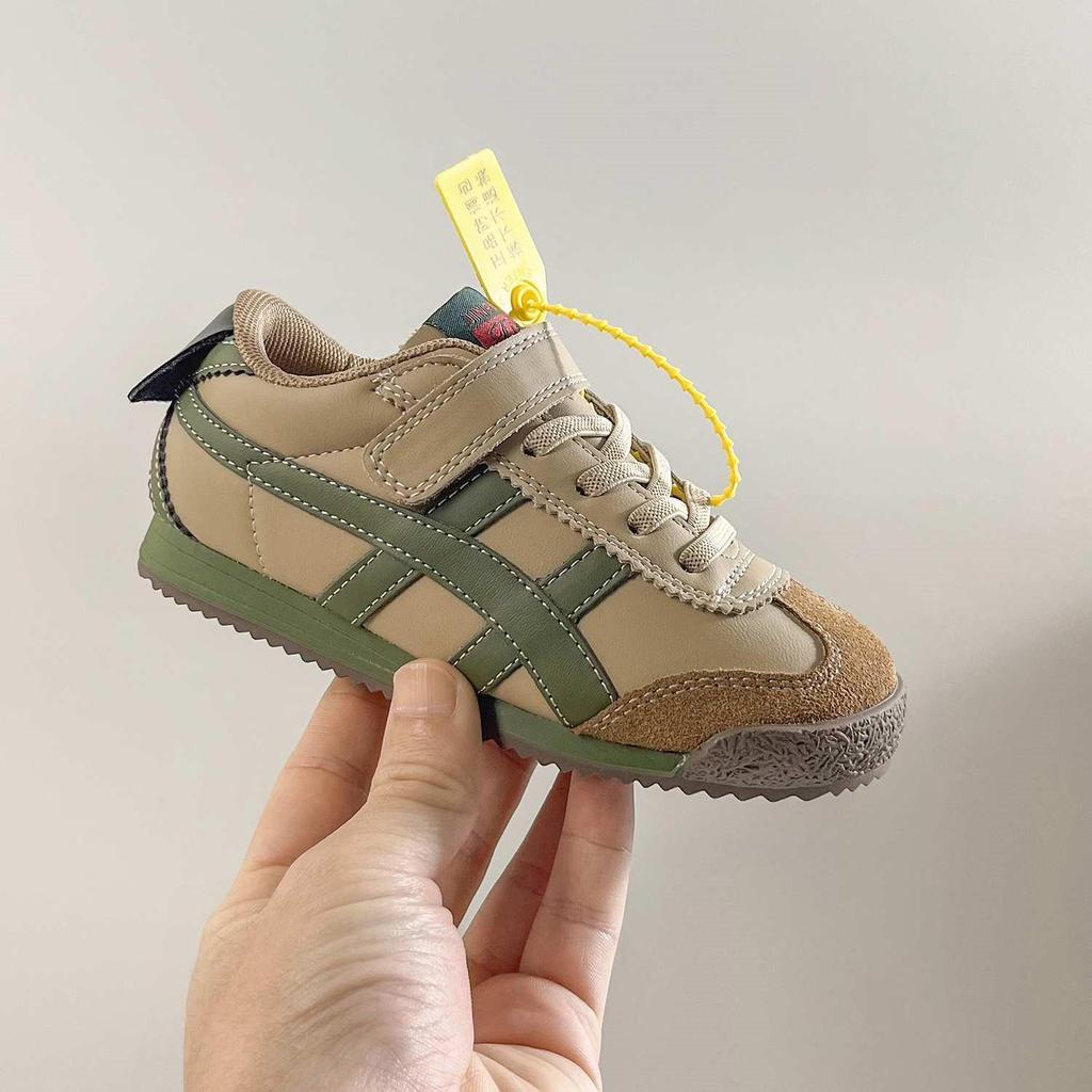 Genuine Leather Kids' Forrest Gump Sneakers - Spring 2025: Non-slip, Soft Sole, Breathable Mesh Skate Shoes for Boys and Girls.
