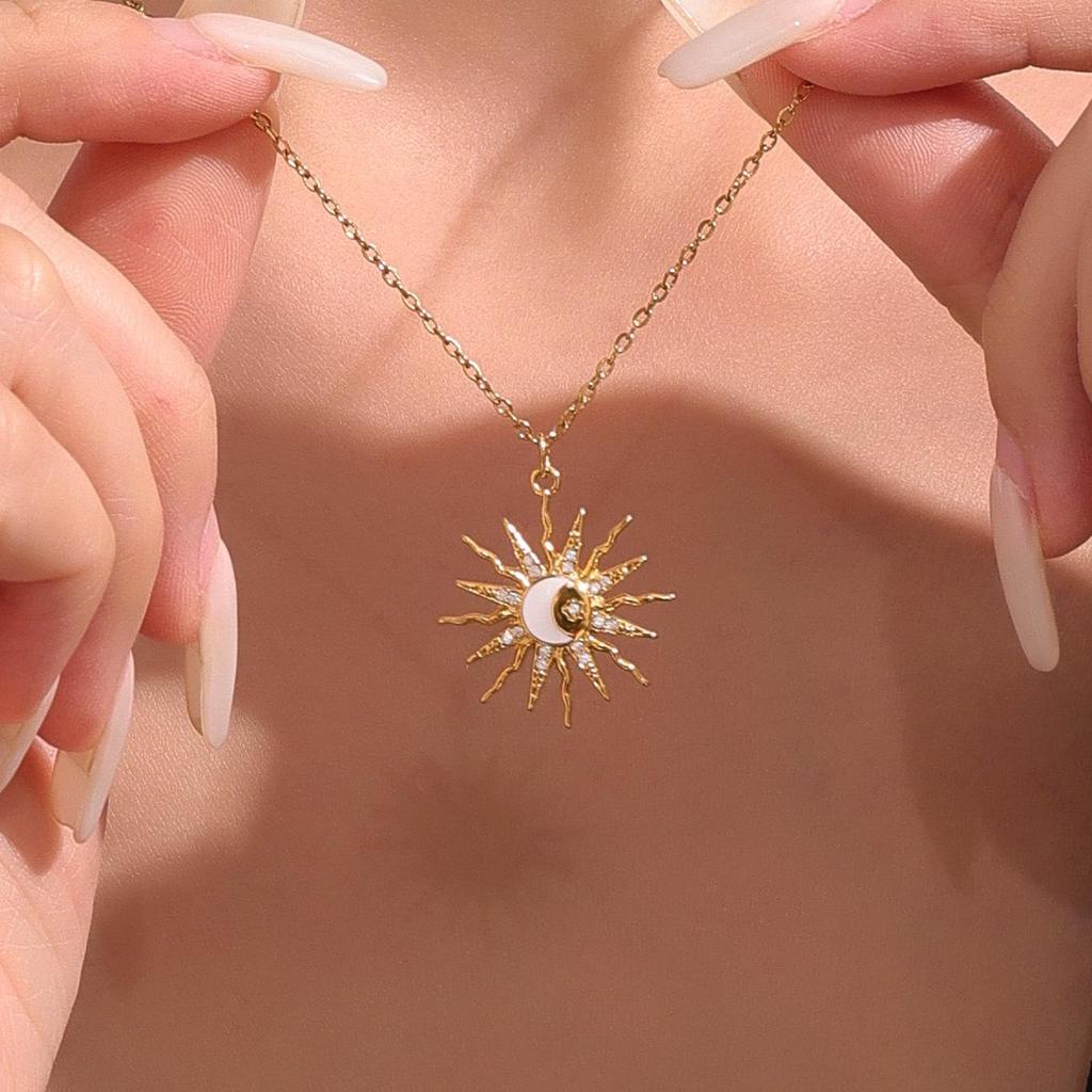 Oumayka Ocean Vacation Style Drip Oil Starfish, Seashell & Seahorse Stainless Steel Necklace