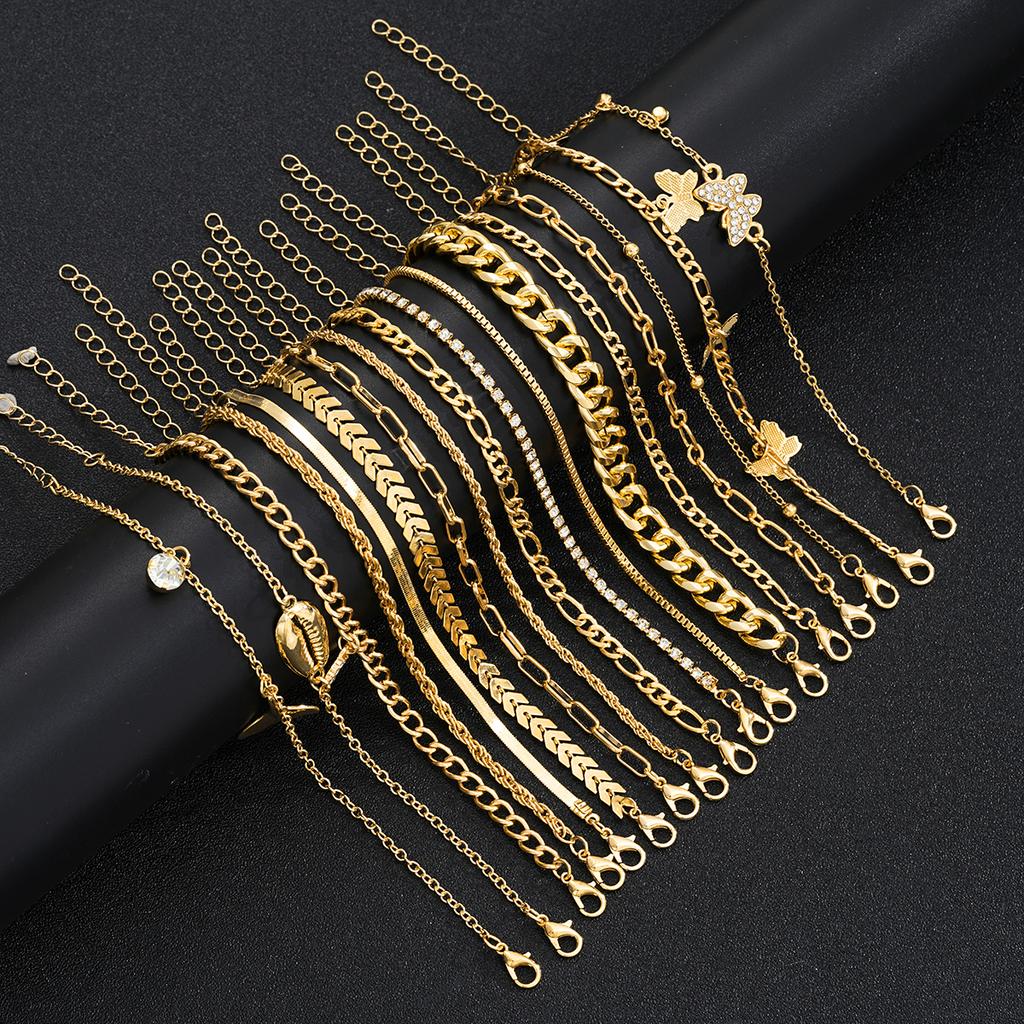 17Pcs/Set Bohemian Butterfly Heart Bracelets Set for Women Summer Seaside Gold Color Conch Fishtail Zircon Bracelets Jewelry New