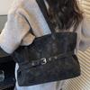 Korean version niche tote bag women's bag 2025 new suede retro commuter bag high-end fashion shoulder bag