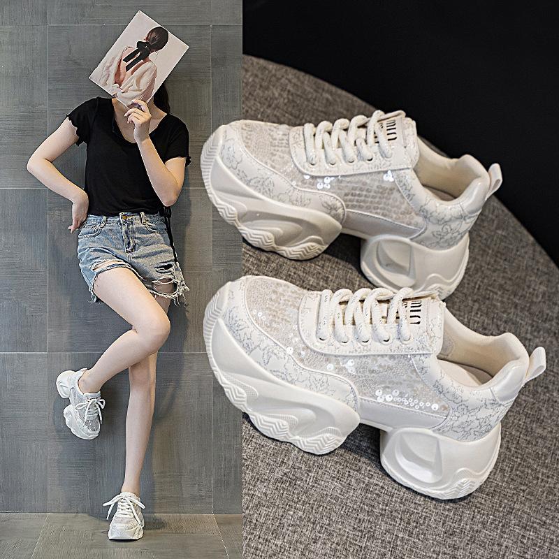 Netz-Dad-Schuhe Frühling und Sommer Neue Strass-Plateau Kleine Freizeit-Sportschuhe