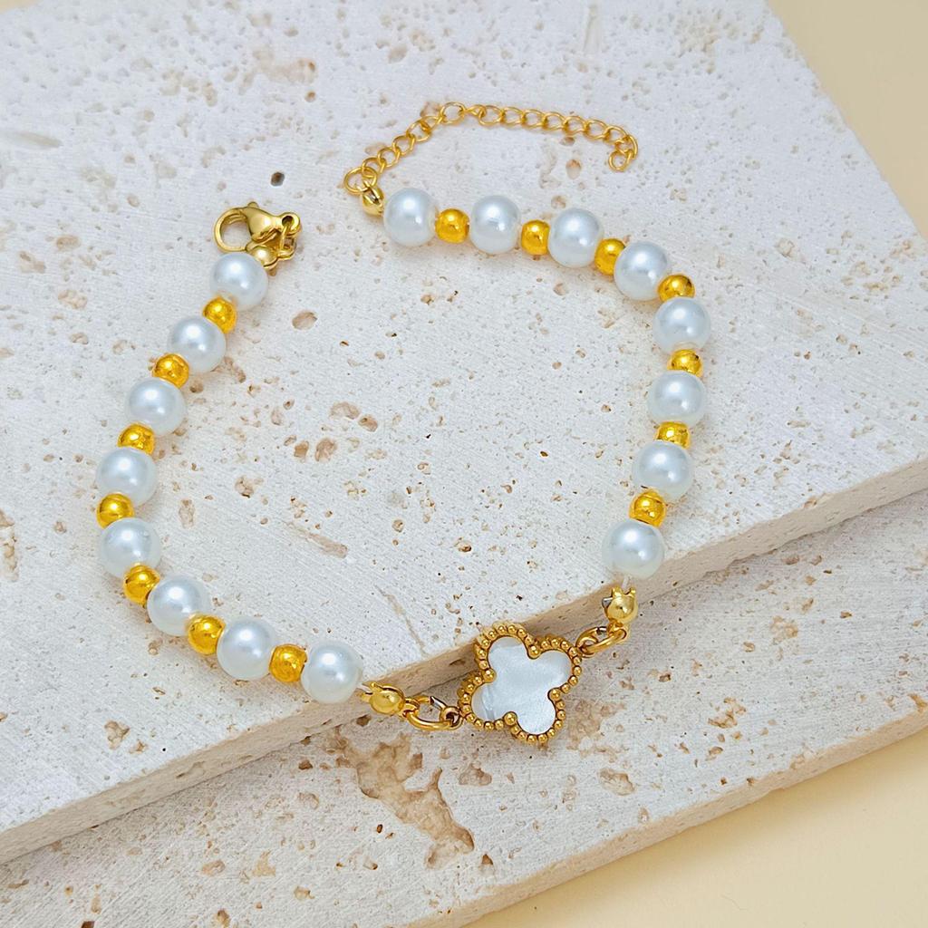 Niche Women's Titanium Steel Pearl Bracelet - Cross-Border, Fade-Resistant, Minimalist Design