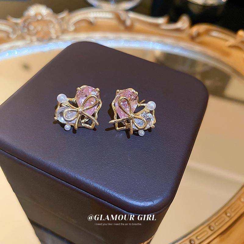 Trendy Pink Bow Heart Stud Earrings 2024 – Stylish, Chic, and Perfect for Women