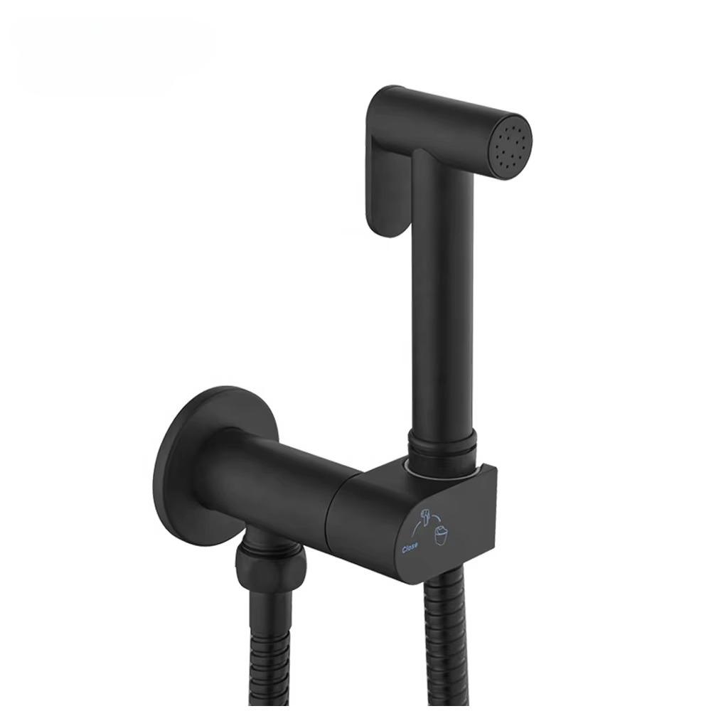 

Латунный переносной смеситель для унитаза и биде, смеситель для горячей и холодной воды, ручной гигиенический душ, биде, кран для унитаза и биде, черный, золотой Brass чёрный