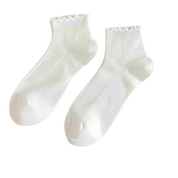 Mulberry Silk Women's Mid-Calf Thin Mesh Lace Stockings for Summer – Seamless Pair with Small Leather Shoes.