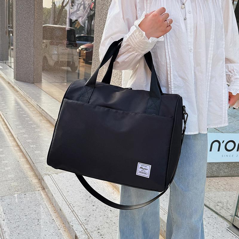 Men's & Women's Large Waterproof Travel Bag - Portable, Lightweight, Versatile for Short Trips and Dorm Use