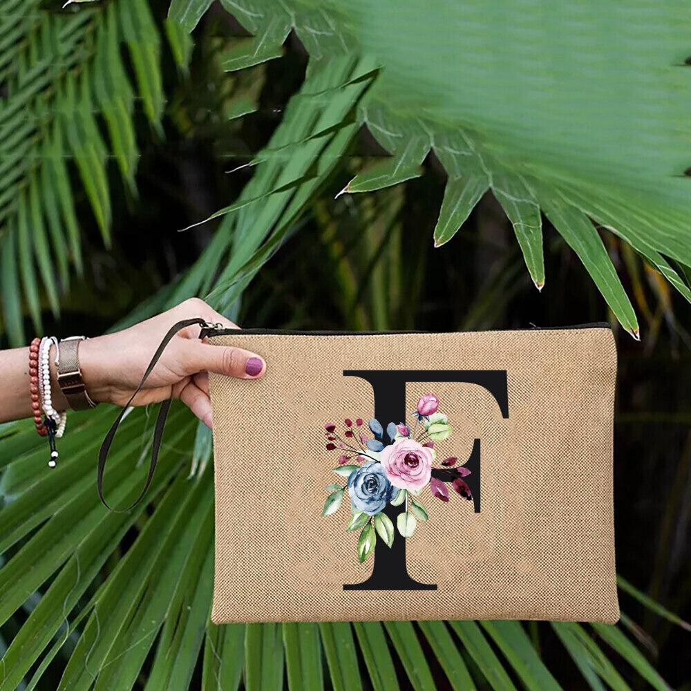 Простой льняной клатч на запястье — фото 7