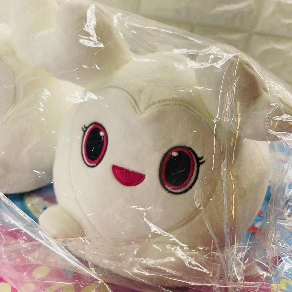 [USED] Dahyun TWICE LOVELYS Plush Slippers + Original Bag