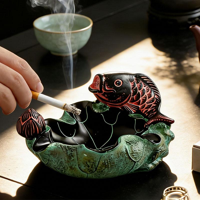 Creative Carp Ashtray Home Desktop Joyful Fish Ornament Resin Crafts Retro Anti-Fly Ash Ashtray Decoration Gift for Friends