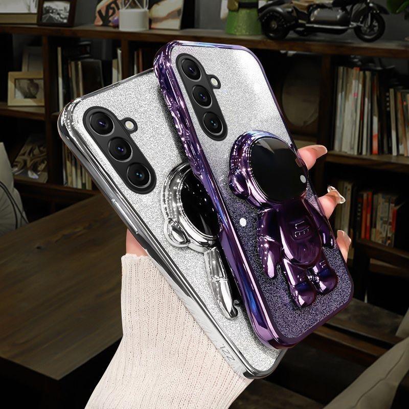 For Samsung Galaxy S25 FE / S26 FE Case Fashionable Frosted Silicone Soft Dustproof Bracket Adsorb + Electroplated Astronaut Bracket