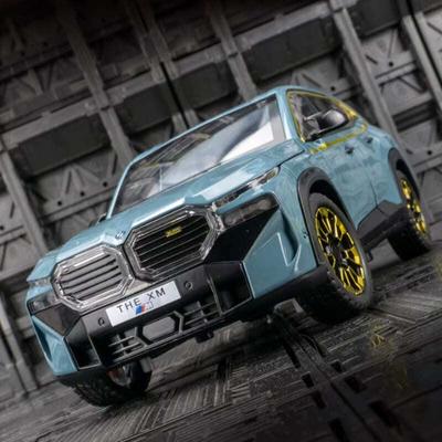 1:24 BMW XM SUV-Sportwagenmodell aus Metalldruckguss, Automodell, Simulation mit Ton und Licht, Pullback-Kollektion, Kinderspielzeug, Geschenk für Jungen