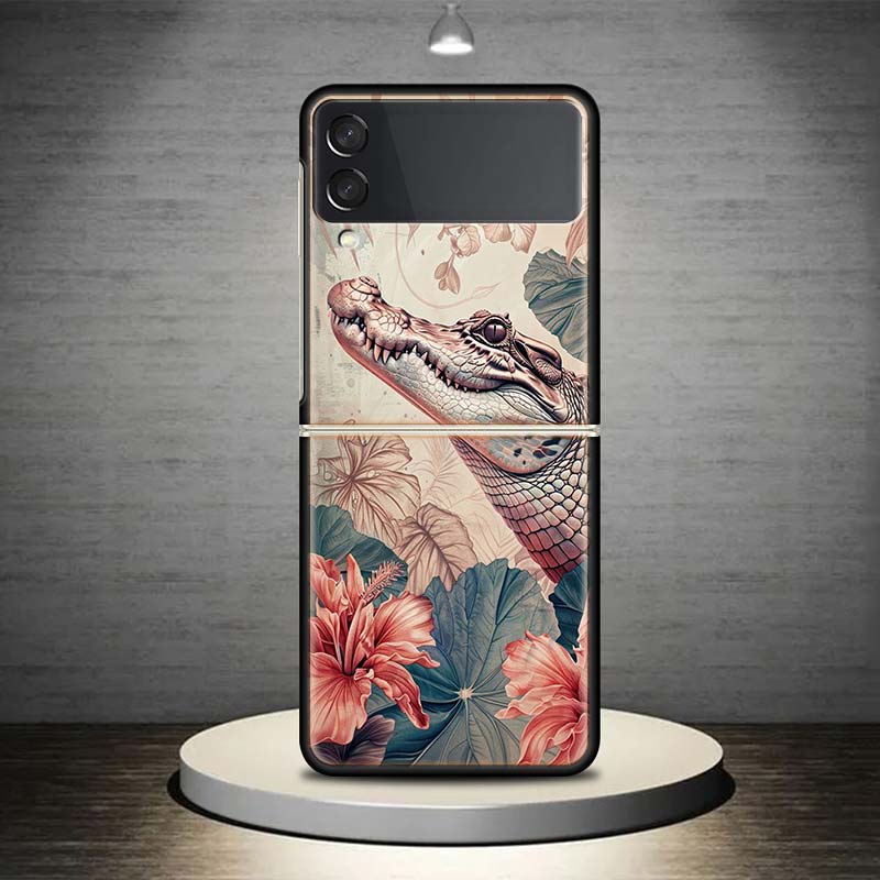 Crocodile Animal For Samsung Galaxy Z Flip 6 5 4 3 5G Phone Case Black Hard Cover ZFlip 6 5 4 3 Shockproof Bumper Coque