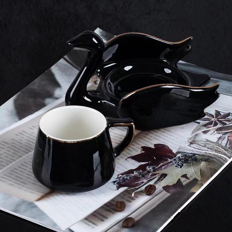 Nordic Phnom Penh Coffee Cup Creative Swan Cup Saucer Elegant Exquisite Ceramic Cup Afternoon Tea Milk Mug