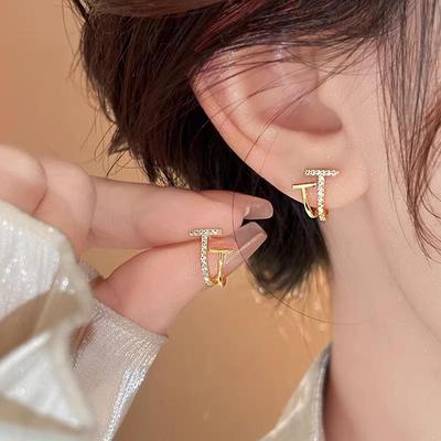 French Gold Zirconia Double-T Stud Earrings for Women - Niche Design, High-End, Exquisite, Small Accessory