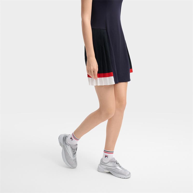 Fila Replica Fashion Trend Bright Color Thick Sole Height Increasing Liquid Silver Low Top Casual Shoes Women Casual Shoes Bright-Silver F12W431116FBS