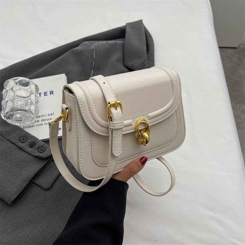 Autumn and winter niche foreign style women's bag 2025 new versatile retro small square bag high-end commuter bag women's messenger bag