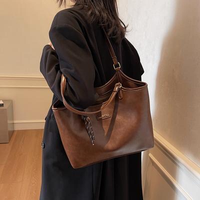 New High-end Autumn and Winter Shoulder Bag Large-capacity Tote Bag Fashionable Commuter Big Bag Retro Bag Women