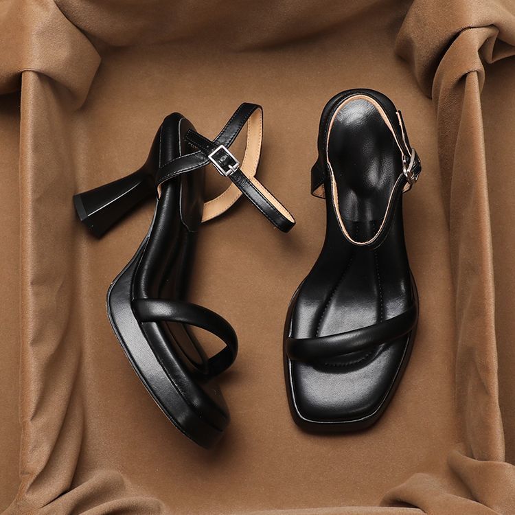 French word with sandals female summer 2025 new temperament fairy style sexy open toe thin fashion high heels