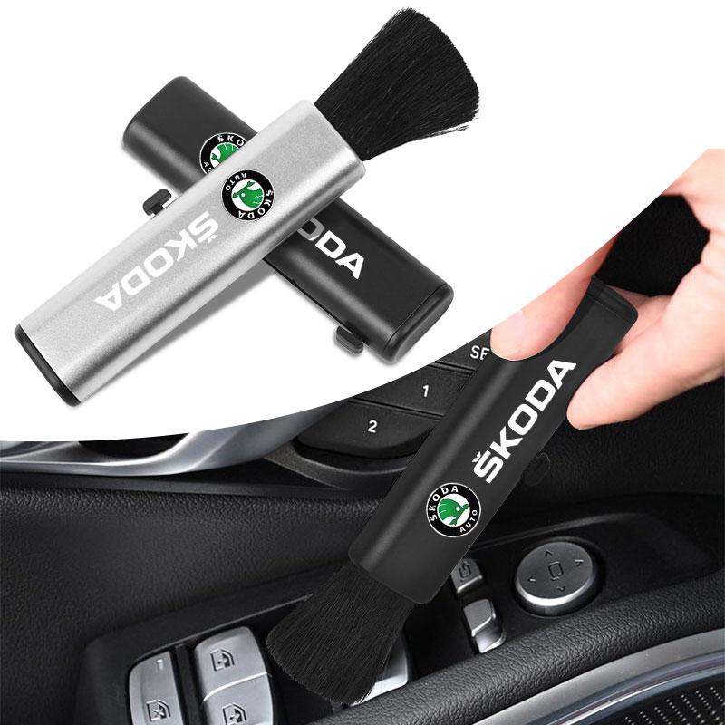 Car Air Conditioner Outlet Clean Brush Dust Remover Accessories For Skoda Octavia MK2 MK3 2 3 A7 Fabia Karoq Kodiaq Superb Rapid Kamiq