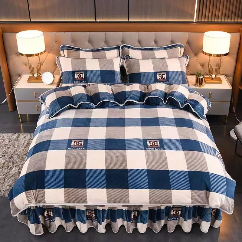 

Комплект из четырех предметов из утолщенного молочного бархата, фланелевые простыни и пододеяльник, комплект постельного белья из трех предметов из кораллового бархата 1.2m bed skirt 3pcs