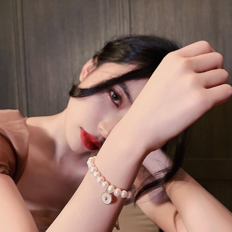 Baroque Freshwater Pearl Eight-Pointed Star Friendship Bracelet for Women