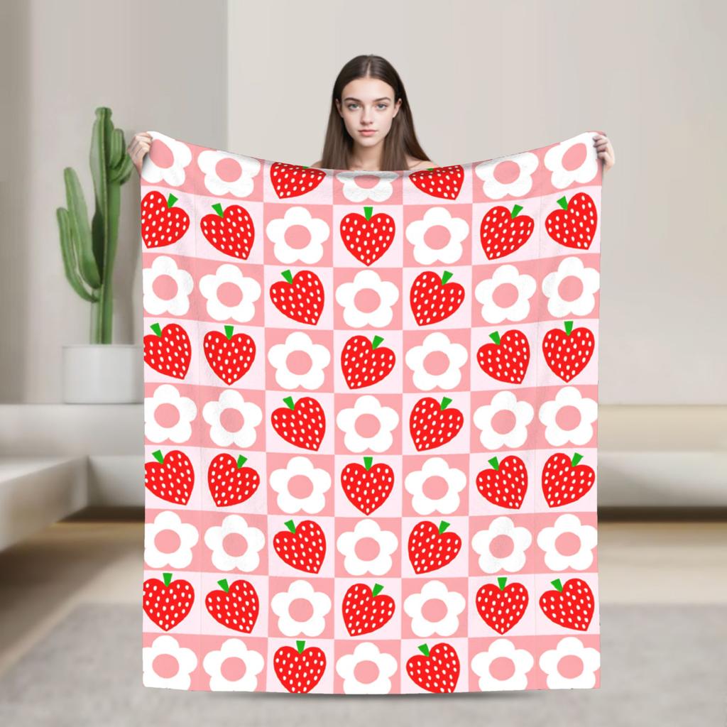 Pink Strawberry Print Flannel Blanket  Warm Soft Throw Blanket for Bedroom Camping Street Trend Bedspread Sofa Bed Cover