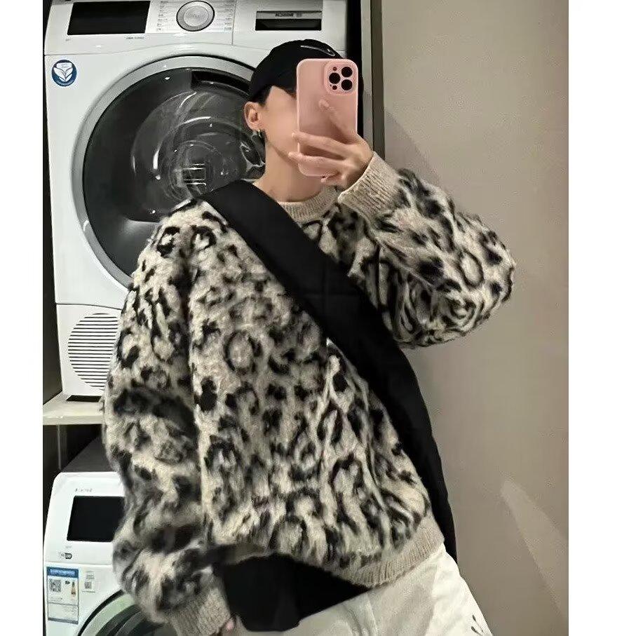Men's Retro Leopard Print Sweater - High-End Color Block Knitwear