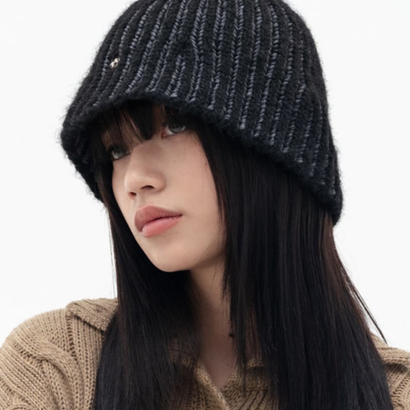 

HIGHSCHOOLDISCO Wool Badge Knit Bucket Hat_Black free
